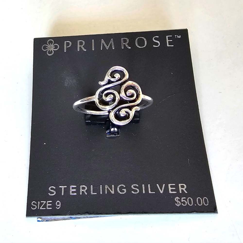 Sterling Silver Swirl Ring Size 9